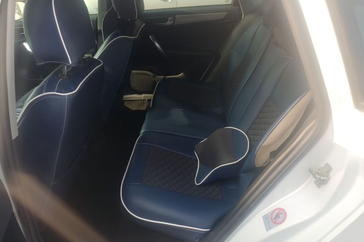 中华H530 2017款 1.6L 手动舒适型中控内饰7001