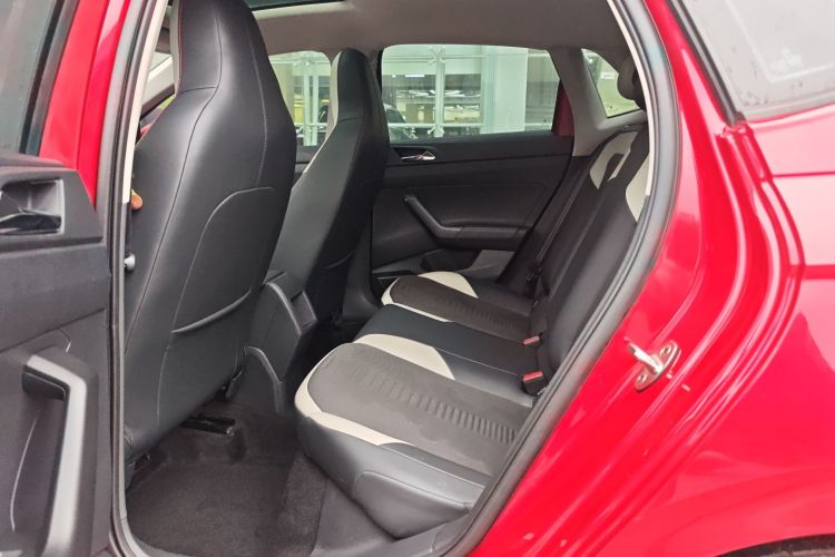 大众 Polo 2021款 Plus 1.5L 自动炫彩科技版中控内饰7004