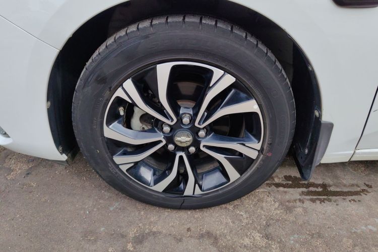 雪佛兰 科鲁泽 2019款 RS 330T 自动畅快版 国VI车身外观6008