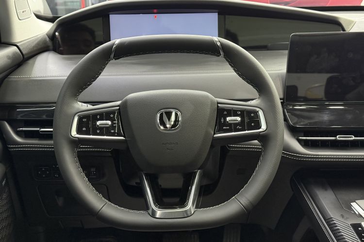 长安UNI-K 2024款 2.0T 两驱全球行版局部细节13