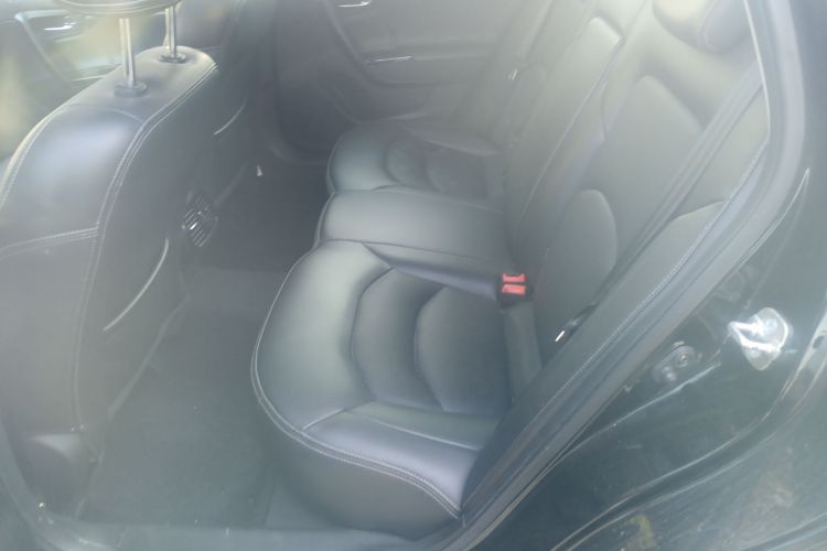 广汽传祺 传祺GA6 2016款 235T DCT豪华版中控内饰7001