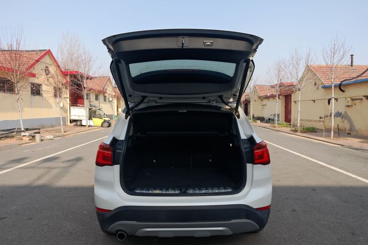 宝马X1新能源 2019款 xDrive25Le 豪华型局部细节23