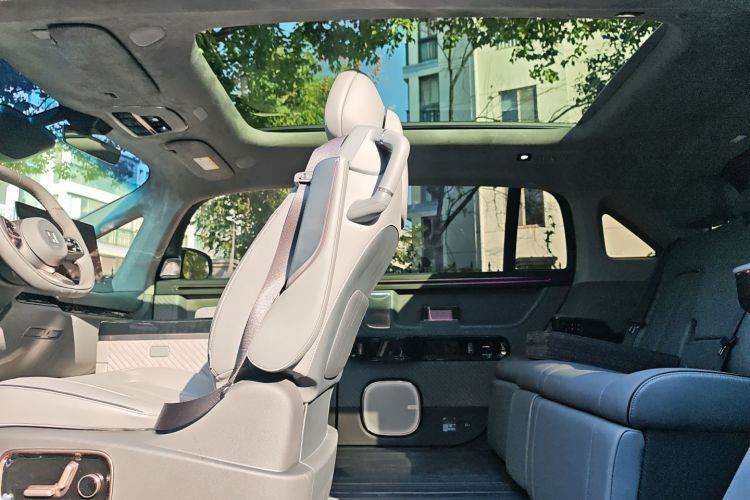 极氪MIX 2025款 智驾版中控内饰7007