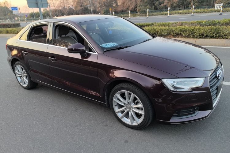 奥迪A3 2018款 30周年年型 Limousine 35 TFSI 进取型车身外观6009