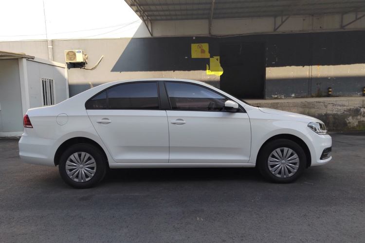 大众 桑塔纳 2021款 1.5L 自动风尚版车身外观6003