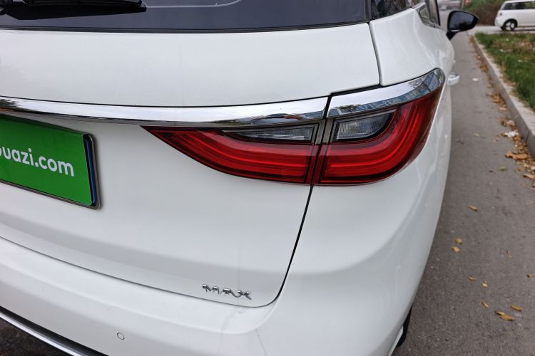 比亚迪 宋MAX 2019款 1.5T 自动智联睿逸天窗型 7座 国VI车身外观6006