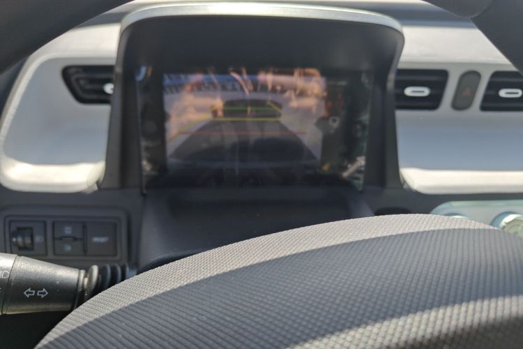 五菱汽车 宏光MINIEV 2022款 马卡龙臻享款 磷酸铁锂中控内饰7004