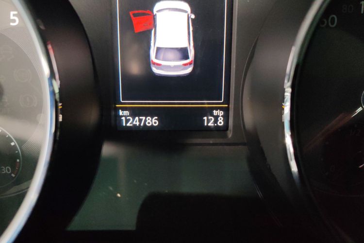 大众 途观L 2018款 330TSI 自动两驱豪华版中控内饰15