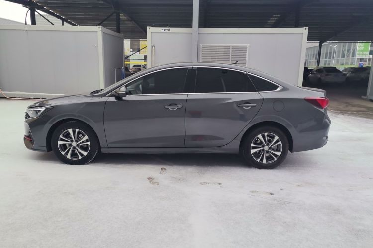 长安 逸动 2024款 PLUS 蓝鲸NE 1.4T GDI DCT高能版车身外观6007