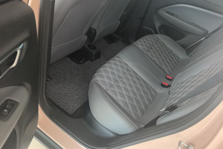 零跑汽车 零跑T03 2021款 400轻享版 三元锂中控内饰7002