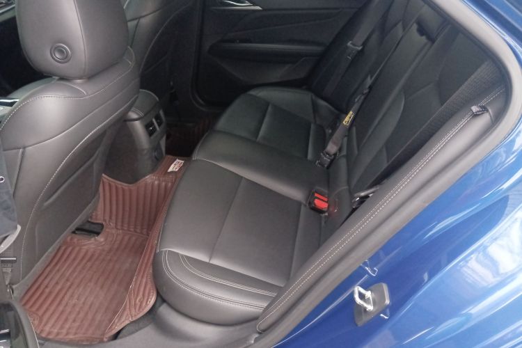 凯迪拉克CT4 2020款 28T 时尚型中控内饰7004