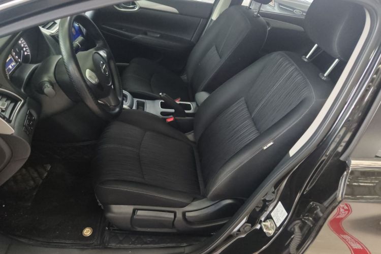 日产 轩逸 2022款 经典 1.6XE CVT舒适版局部细节19