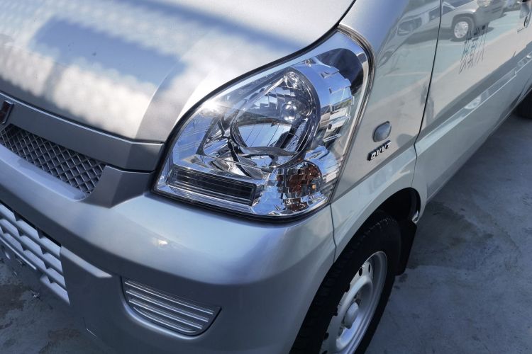 五菱汽车 五菱荣光 2021款 1.5L加长基本型L3C车身外观6008