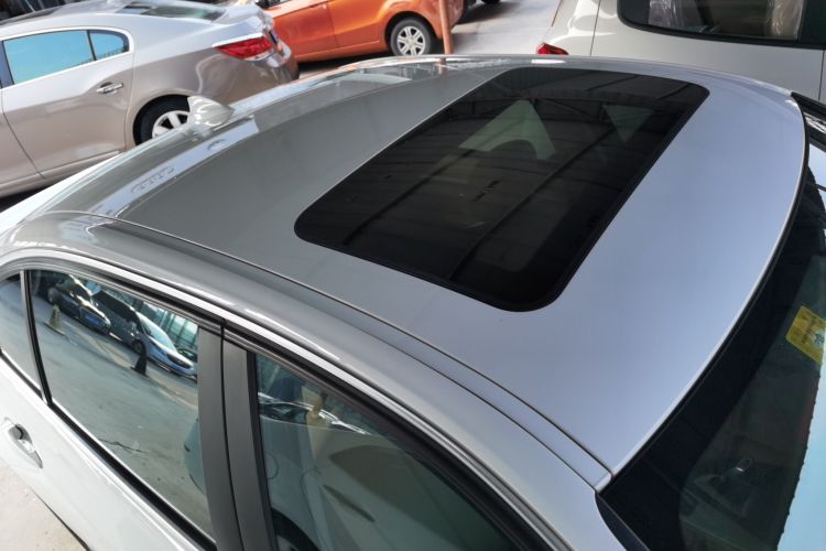 宝马3系 2013款 320Li 时尚型车身外观6005