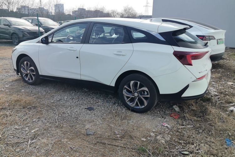 别克 微蓝6 2024款 450km 越享版 PLUS车身外观6005