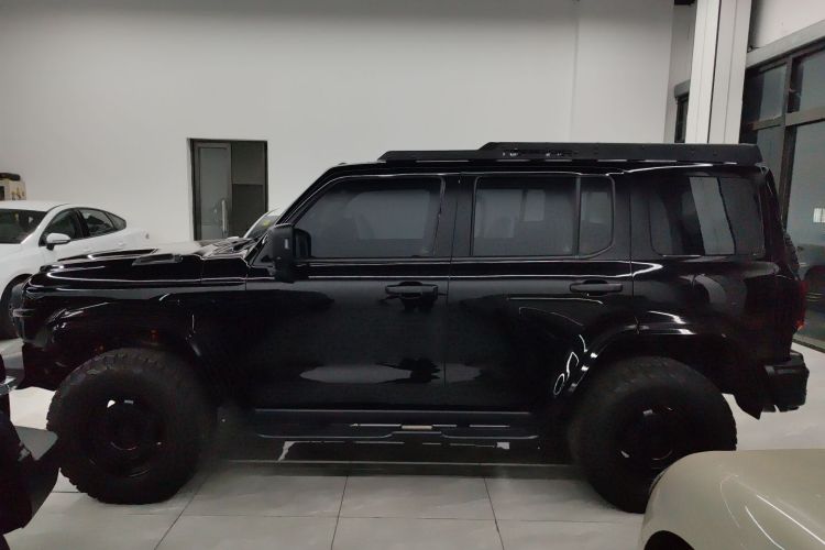 坦克300 2023款 2.0T 铁骑02车身外观6005