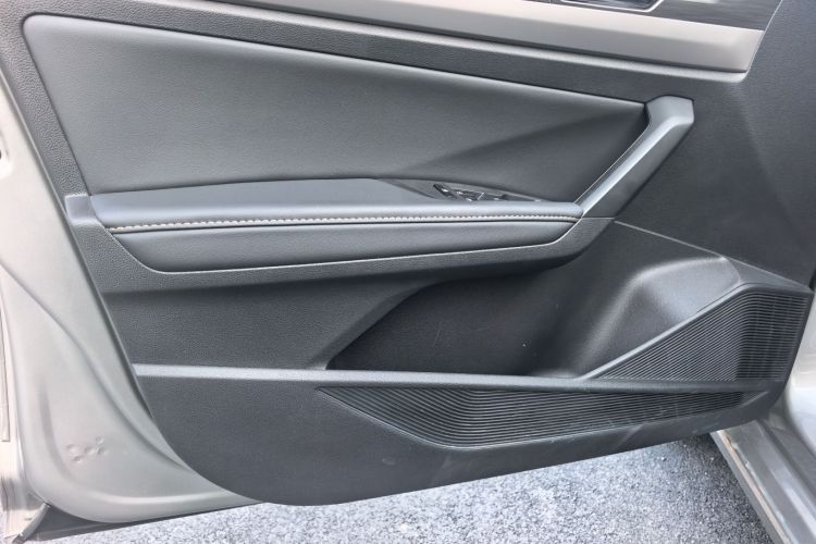 大众 朗逸 2021款 1.5L 自动舒适版中控内饰7005