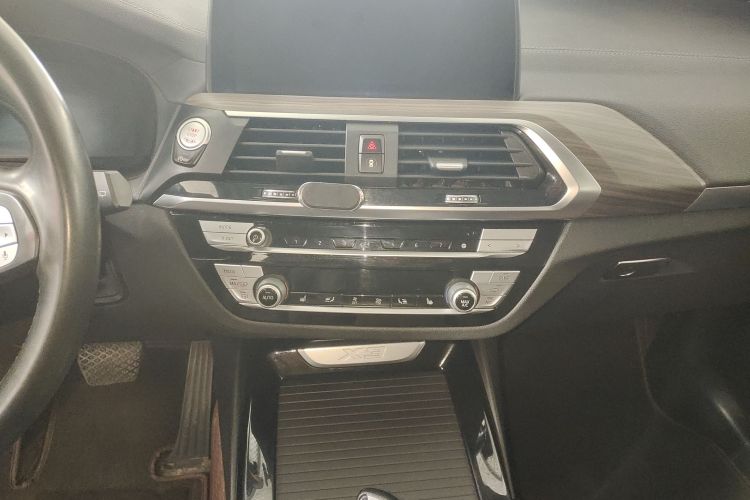 宝马X3 2020款 xDrive28i 豪华套装局部细节9003