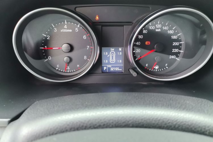 哈弗M6 2021款 PLUS 1.5T DCT精英智联型中控内饰15