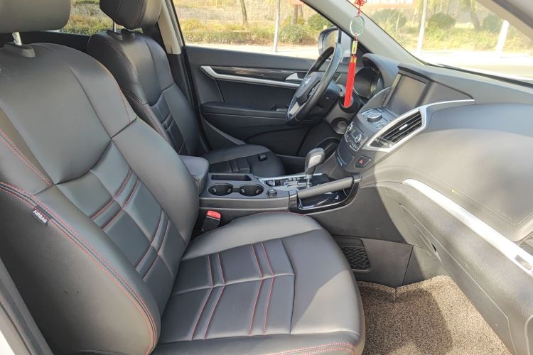 东风风神AX7 2016款 2.0L 自动智逸型局部细节41