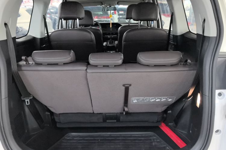 广汽传祺 传祺M6 2019款 270T 自动豪华版（七座）国V局部细节23