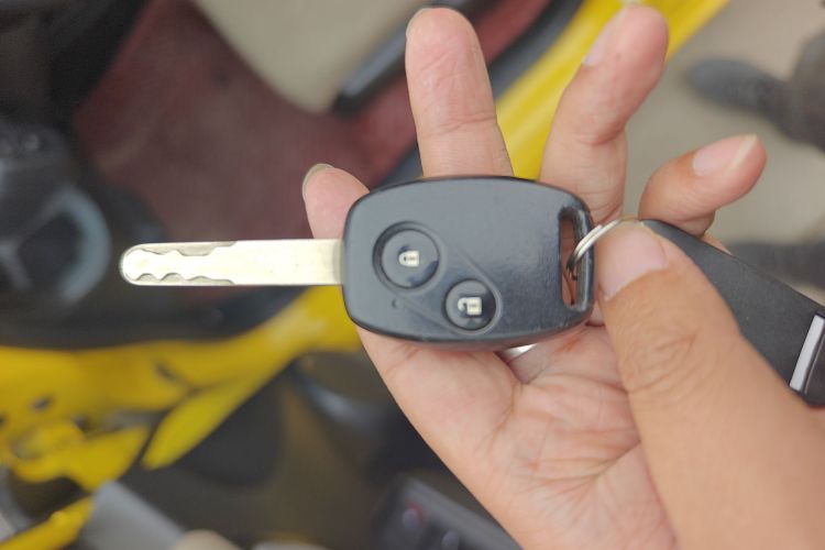 本田 飞度 2011款 1.5L 手动豪华版中控内饰7001