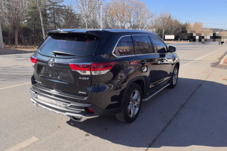 丰田 汉兰达 2018款 2.0T 两驱尊贵版 7座 国VI车身外观6003