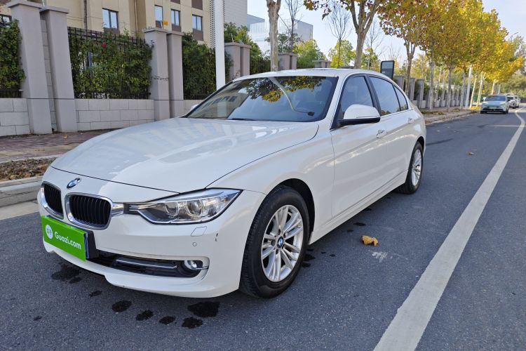 宝马3系 2015款 320Li 超悦版时尚型车身外观1