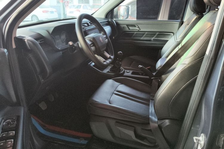 江铃 大道 2023款 全能者 2.3T柴油手动两驱标轴舒享款局部细节19