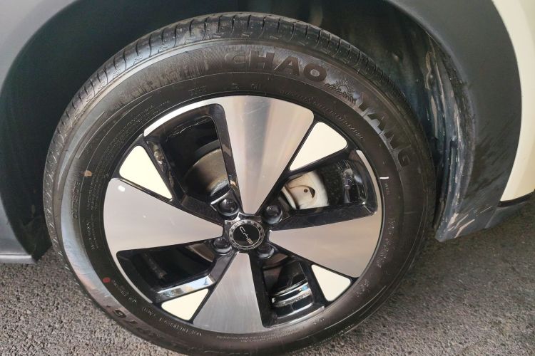 比亚迪 海豚 2023款 420km 时尚版局部细节9001