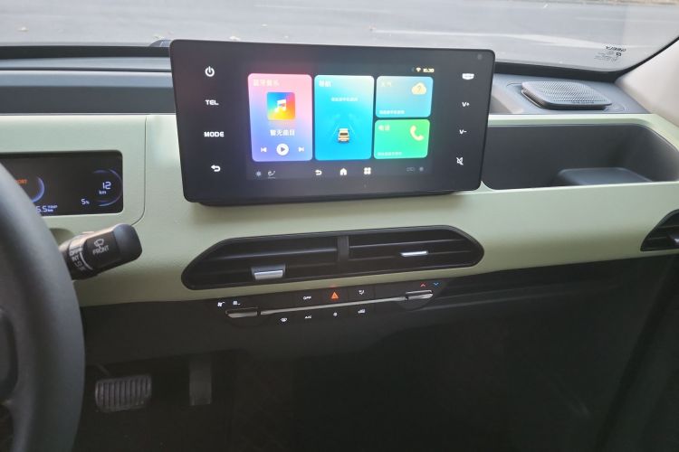 吉利银河 2024款 熊猫mini 200km 耐力熊局部细节16