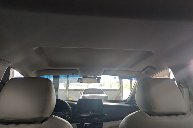 别克GL8 2021款 陆上公务舱 652T 舒适型局部细节22