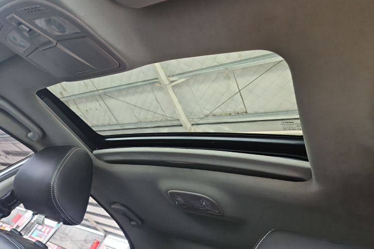 吉利汽车 帝豪 2016款 三厢 1.5L 手动向上版中控内饰7004