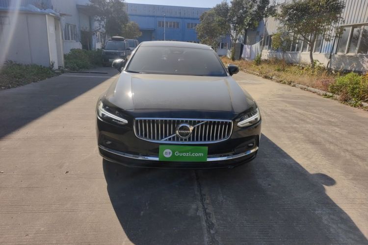 沃尔沃S90 2023款 B5 智雅豪华版车身外观6001