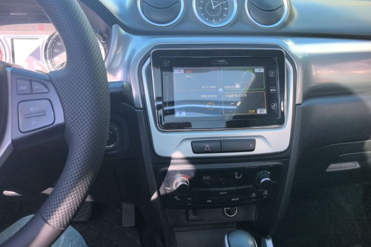 铃木 维特拉 2016款 1.4T 自动两驱豪华型局部细节16