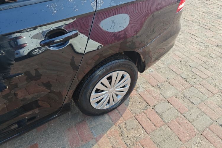 大众 桑塔纳 2015款 1.4L 手动风尚版局部细节9002