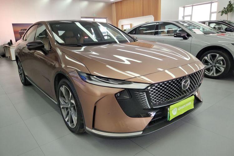 马自达EZ-6 2024款 增程200智尊版车身外观6002