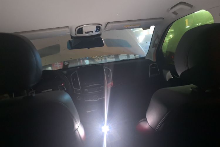 哈弗H9 2020款 2.0T 汽油四驱精英型 5座局部细节22