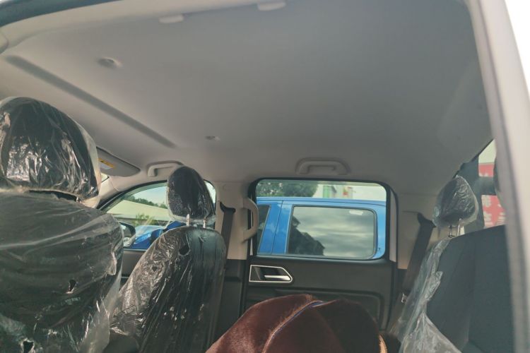 长城 炮 2023款 2.0T商用版自动柴油四驱精英型长箱GW4D20M局部细节22