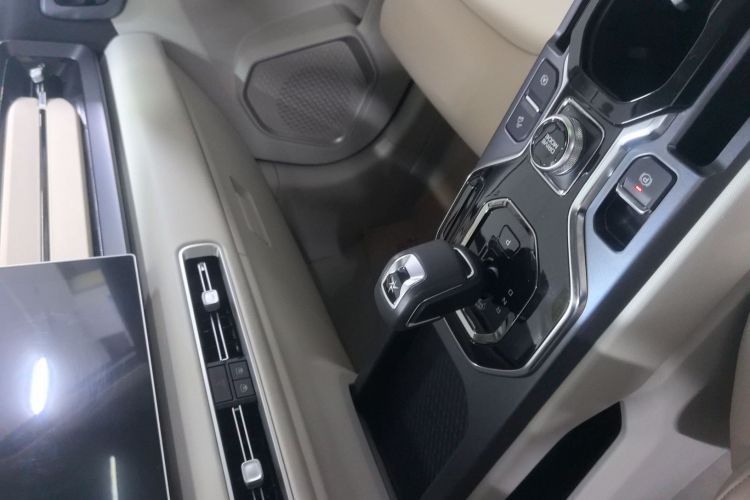 吉利汽车 吉利icon 2023款 1.5TD 巧克力醇巧版局部细节18