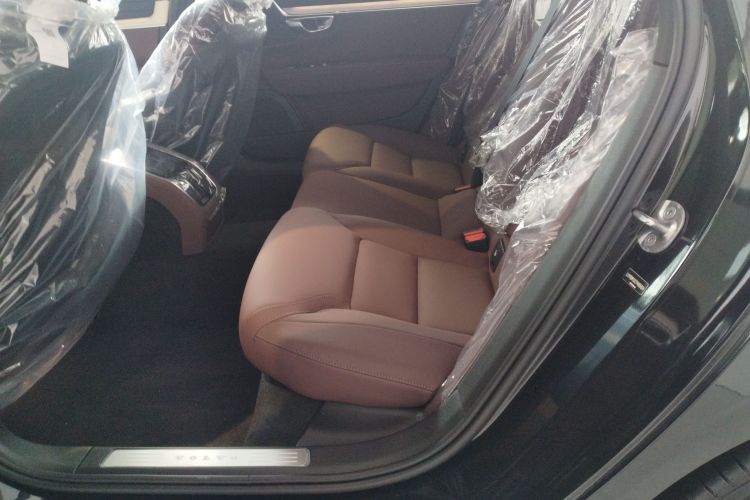 沃尔沃S90 2026款 B5 智远豪华版中控内饰7001