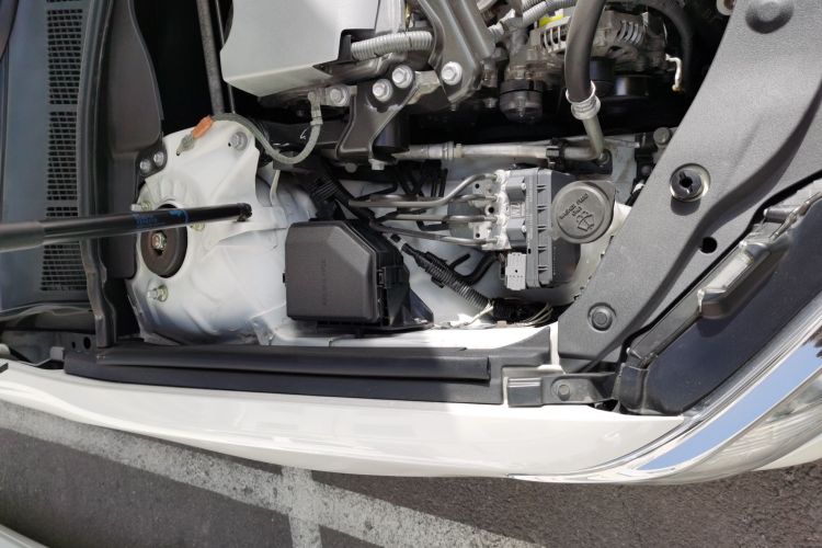 丰田 凯美瑞 2015款 2.0G 领先版局部细节9009