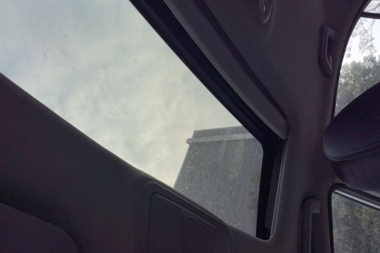 吉利汽车 帝豪 2016款 三厢 1.5L CVT向上版局部细节9003