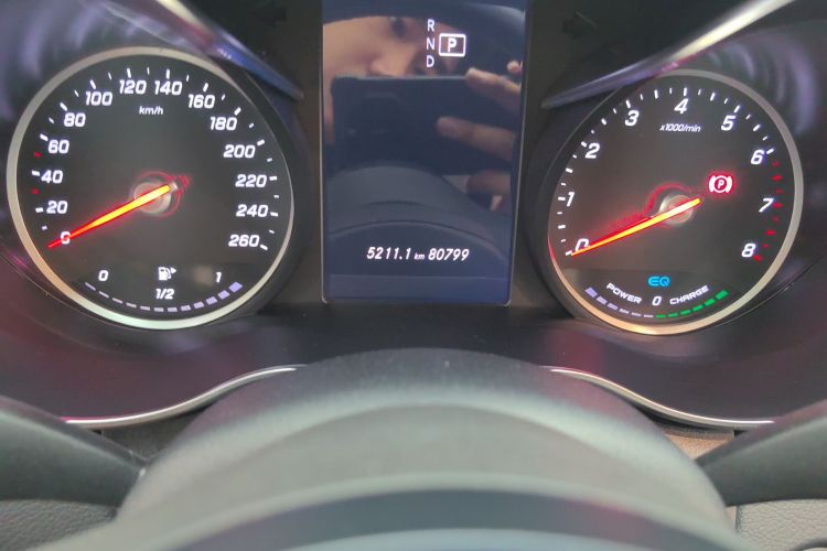 奔驰C级 2019款 C 260 运动版中控内饰15