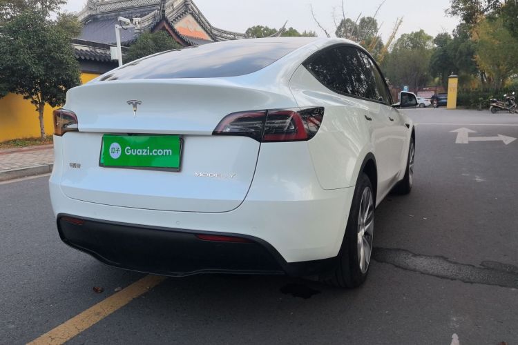 特斯拉 Model Y 2022款 改款 后轮驱动版车身外观6005