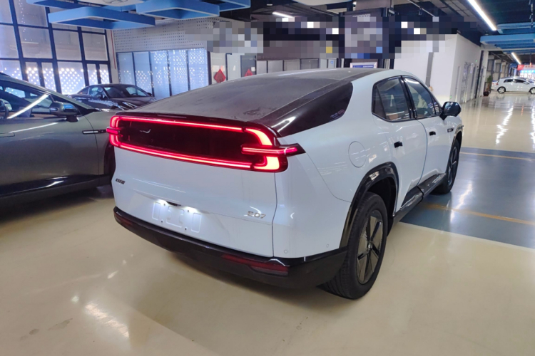 长安启源E07 2025款 增程 四驱 39kWh Pro智能版车身外观6003