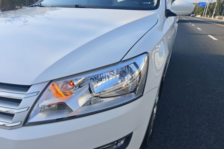 大众 桑塔纳 2015款 1.6L 手动舒适版局部细节36