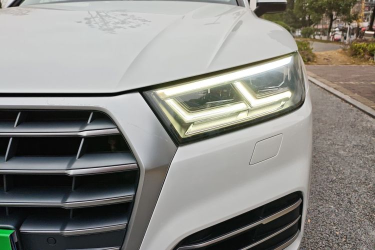 奥迪Q5L 2018款 40 TFSI 荣享时尚型 国VI局部细节36