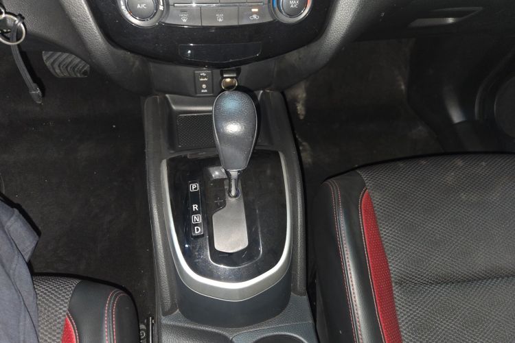 日产 逍客 2017款 2.0L CVT智享版 国V局部细节18