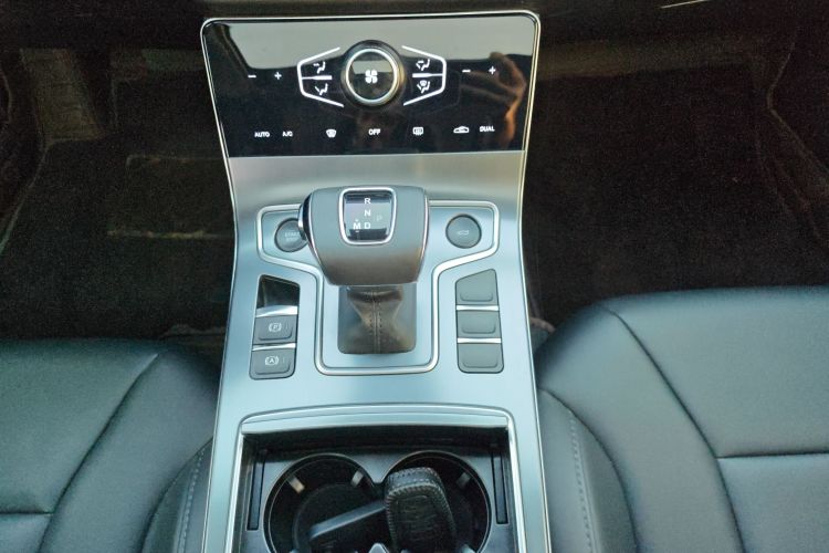 红旗H5 2022款 经典款 改款 1.8T 自动智联旗韵版局部细节18